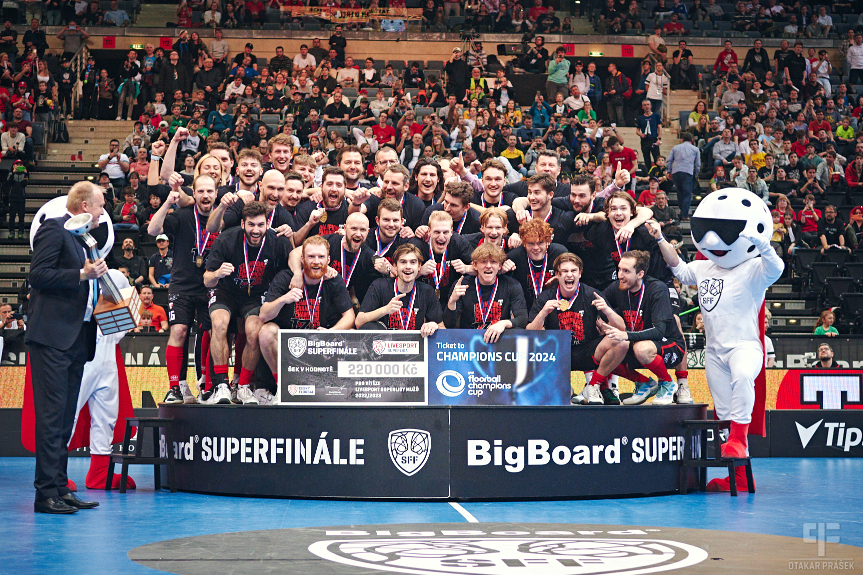 16.04.2023- O2 Aréna Praha - Superliga Muži - Superfinále 202